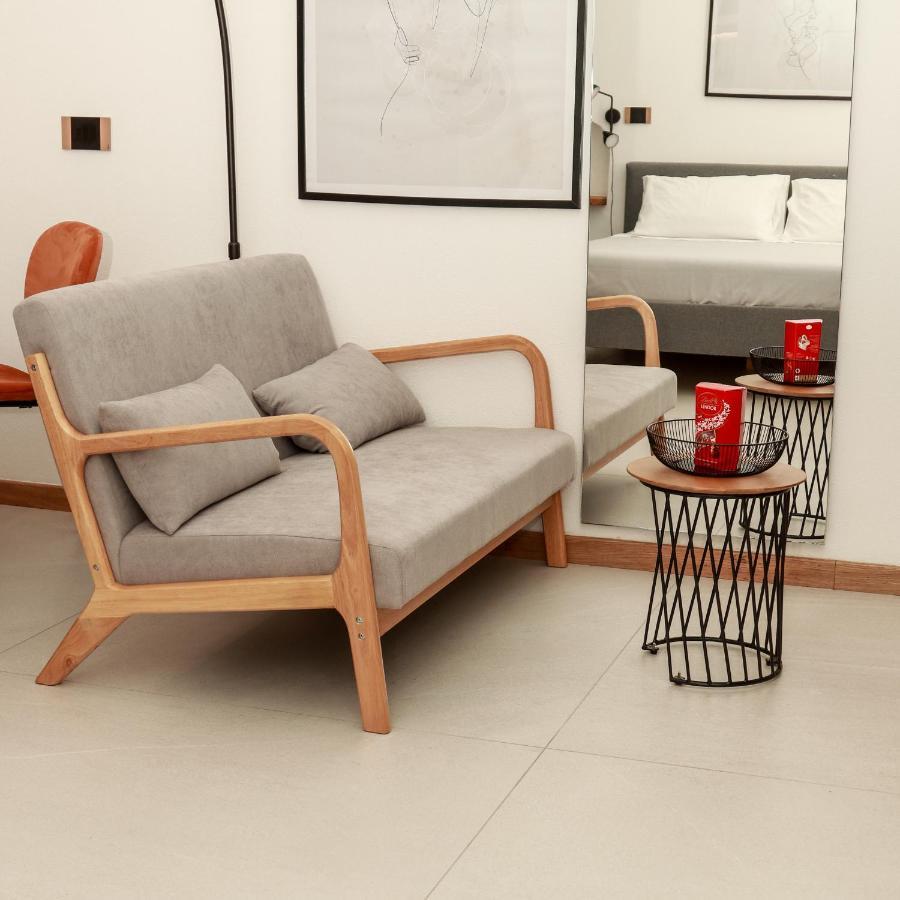 Dislocati Bnb - Jacuzzi Privata - Cucina - Tv60" - Minimal Luxury Marigliano Eksteriør billede
